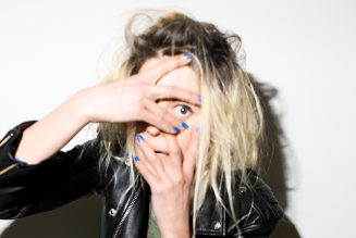 Alison Mosshart Has Solo Dance Party in ‘It Ain’t Water’ Video