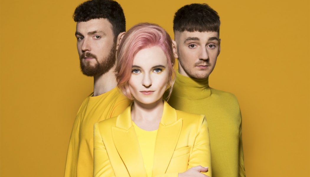 Clean Bandit & Anne-Marie Perform ‘Rockabye’ in Honor of International Nurses Day