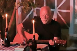 David Gilmour Covers Syd Barrett Songs in Quarantine: Watch