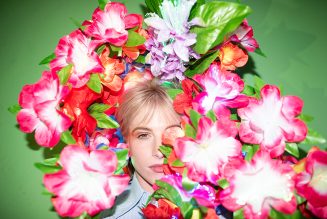 Hayley Williams Gets Introspective in Dead Horse’ Video