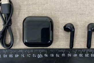 HTC is making earbuds that look like a black version of Apple’s AirPods