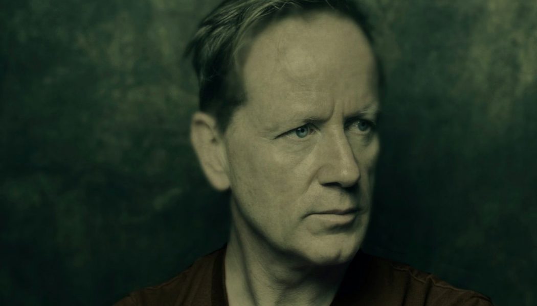 Jacknife Lee Starts a Riot With Beth Ditto and Earl St. Clair on “I’m Getting Tired”: Stream