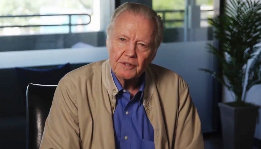 Jon Voight Calls Donald Trump a “Hero” For His Handling of COVID-19 Pandemic