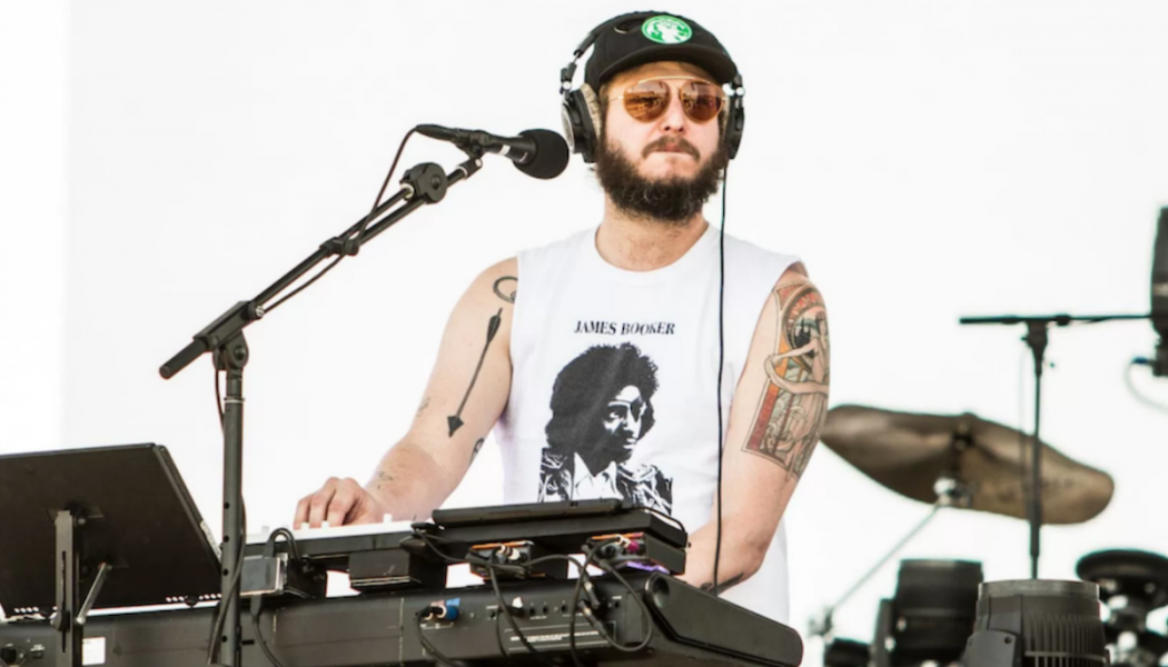 Justin Vernon Side-Project GAYNGS Return with New Song “Appeayl 2 U”: Stream