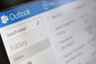 Microsoft’s Outlook on the web is getting a Gmail-like text prediction feature