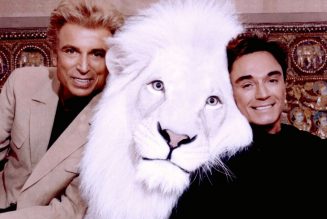 R.I.P. Roy Horn, One-Half of Vegas Magic Duo Siegfried & Roy Dies At 75 From COVID-19