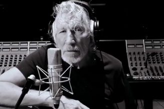 Roger Waters Performs “Mother” in Quarantine: Watch