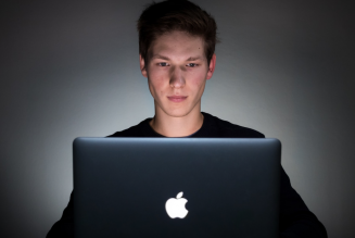 Senate Votes to Allow FBI to Monitor Browsing History Without a Warrant