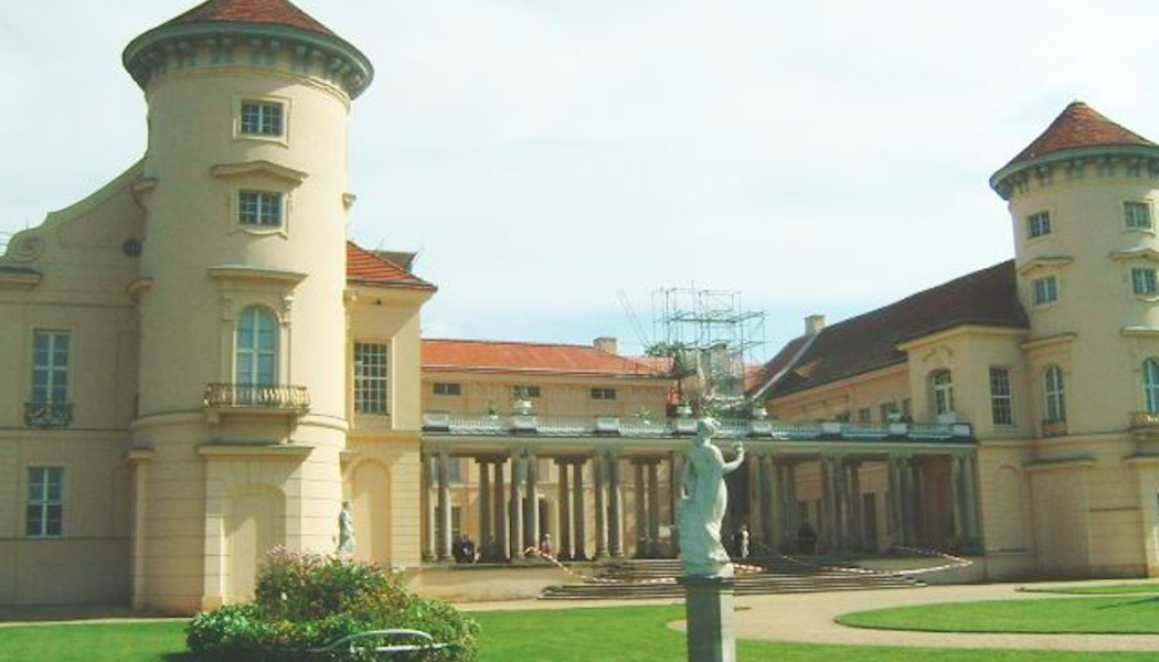 The Pandemic Trapped a Bolivian Orchestra in a (Haunted?) German Castle