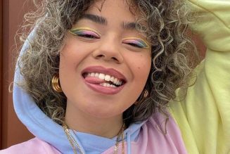 This Is How to Safely Whiten Your Teeth at Home, According to the Experts