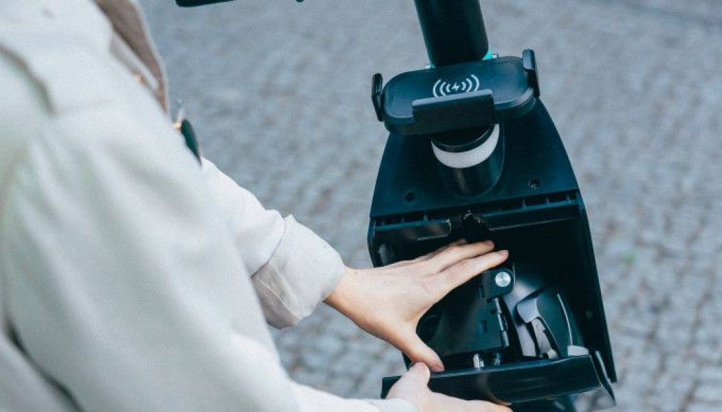 Tier’s shared electric scooters will soon come with foldable helmets