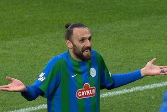 Tottenham Hotspur have reportedly made an offer for striker compared to Robert Lewandowski