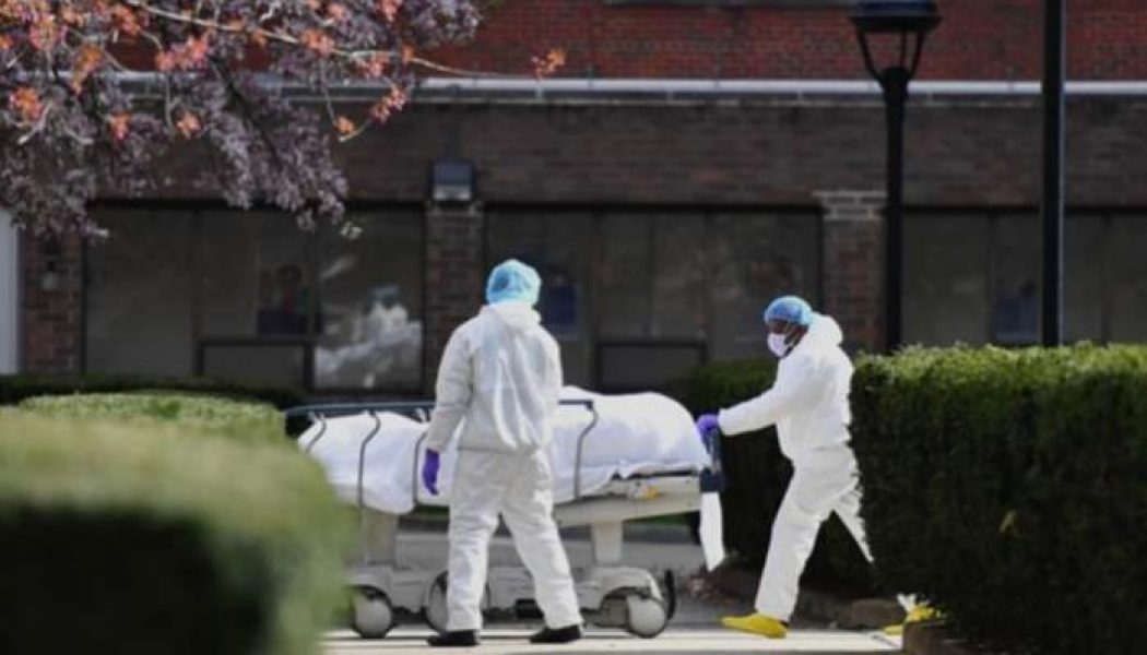 US coronavirus death toll hits 100,000, cases now 1.7million