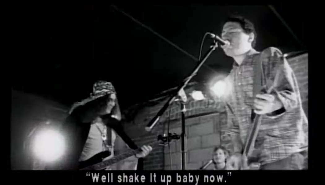Yo La Tengo Unearth High Quality Version of Their “Tom Courtenay” Video: Watch
