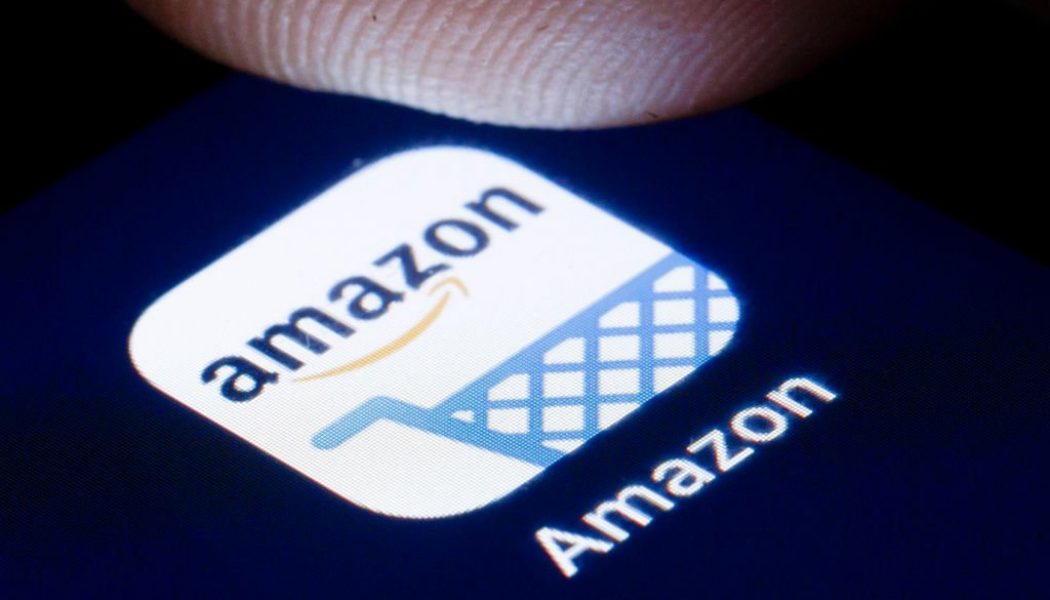 Amazon Removed Racist Images That Appeared With AirPod & Bluetooth Headphones Listings