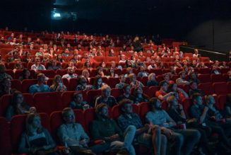 AMC Theatres Reverses Decision, Will Require Moviegoers to Wear Masks