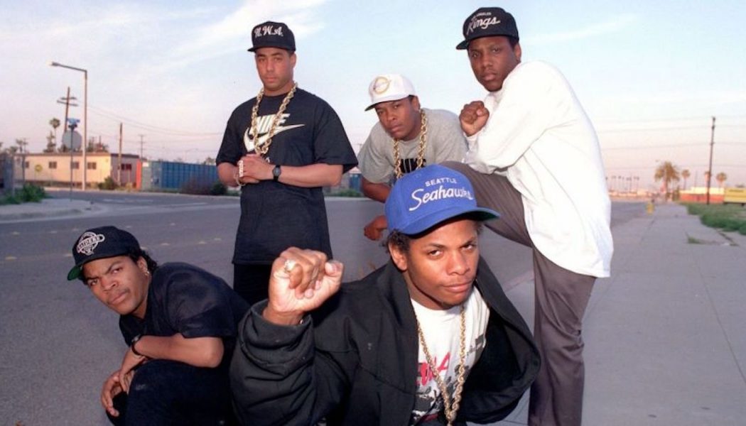 Anonymous Hacks Chicago Police Scanners to Play N.W.A.’s “Fuck Tha Police”