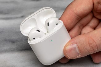Apple will extend the lifespan of your AirPods by choosing when they charge
