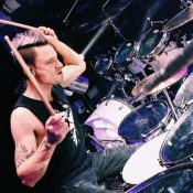 CHARLIE ENGEN On Joining FIVE FINGER DEATH PUNCH: ‘They Did A Great Job Of Making Me Feel Like A Bandmember’