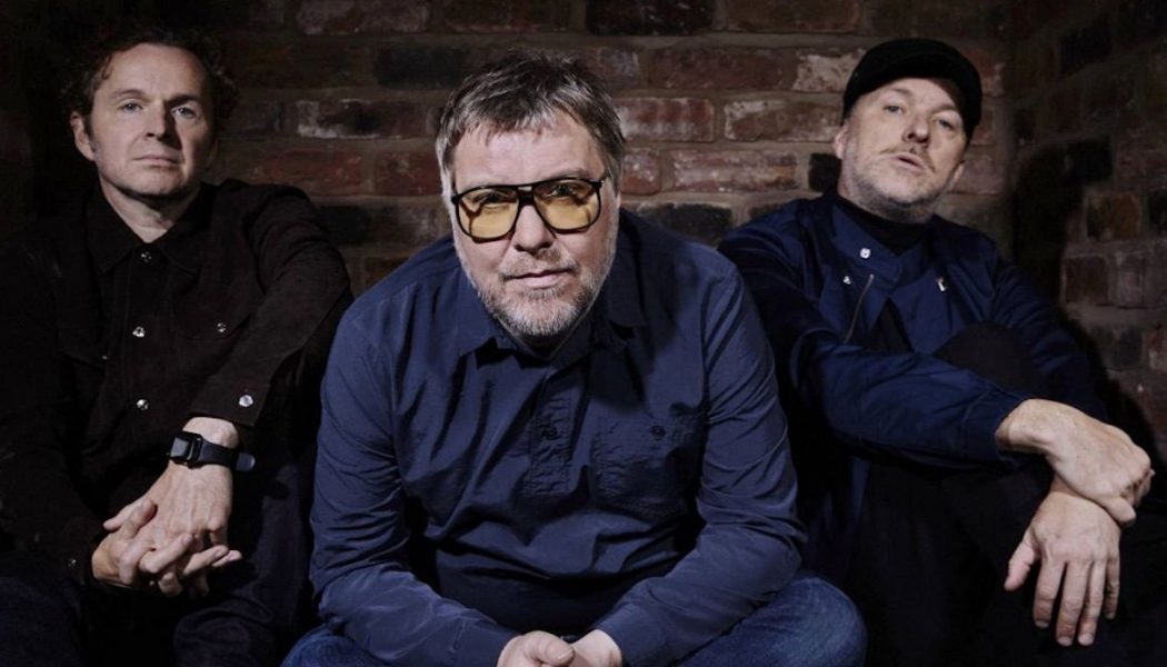 Doves Return with “Carousels”, Their First New Song in 11 Years: Stream