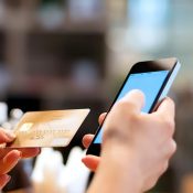 Egyptian Fintech Startup Offers Online Payment Platform for Students