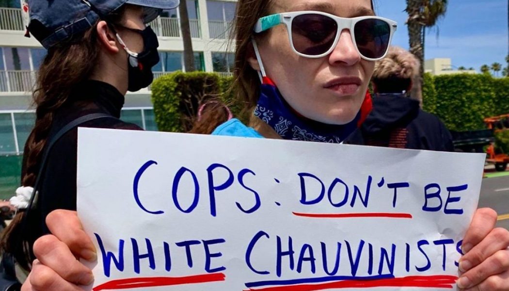 Fiona Apple Joins Black Lives Matter Protest in Santa Monica