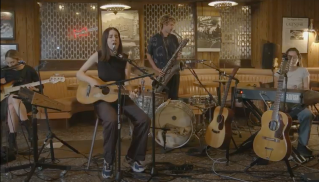Haim Celebrate Women in Music Pt III Release in Deli Show Livestream