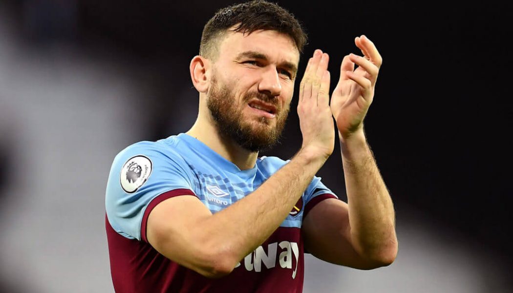 Hammers star comments on Fornals’ miss against Wolves, admits side miss injured 32y/o