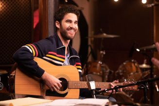 Here’s How Darren Criss Convinced Mark Hamill to Sing a Song About Giant Genitalia on Quibi