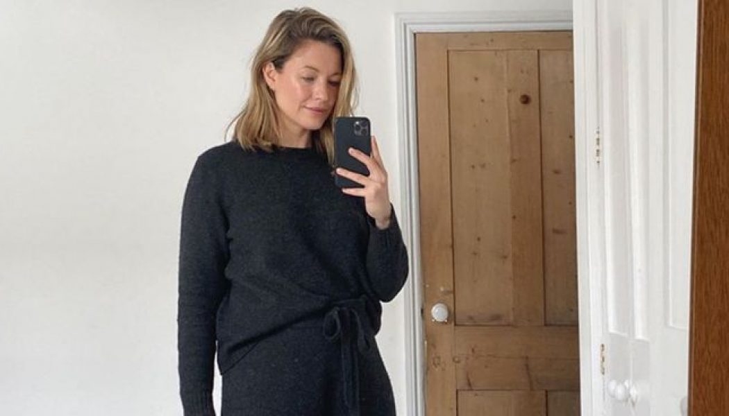 It’s So Predictable, But I Love Loungewear in This Colour