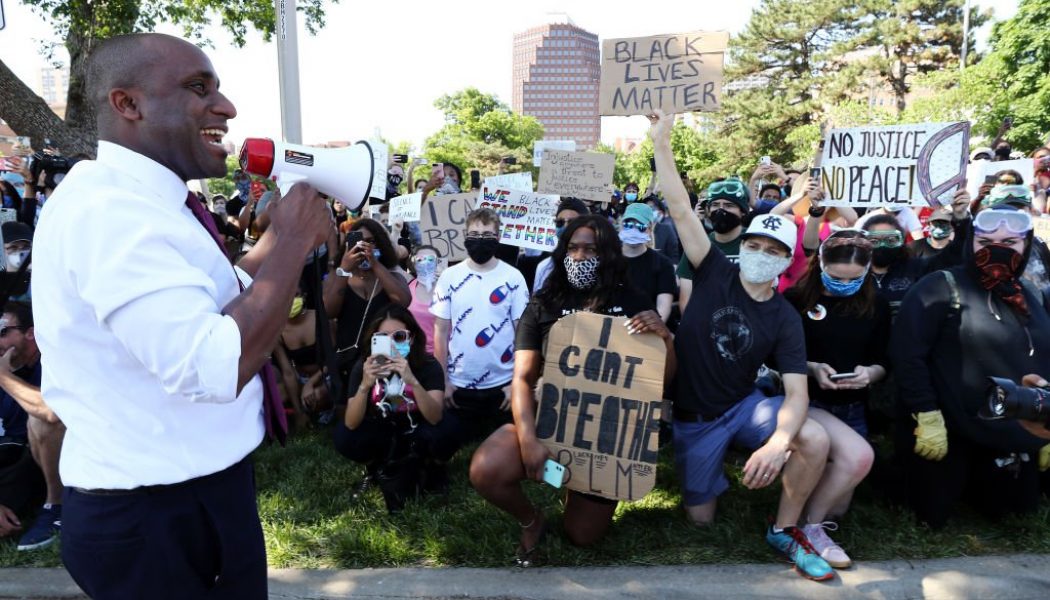Kansas City Mayor Told He “Should Hang From A Tree” & Called The N-Word In Text Messages