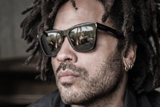 Lenny Kravitz Makes You ‘Believe’ as He Plays Every Instrument on ‘Fallon’: Watch