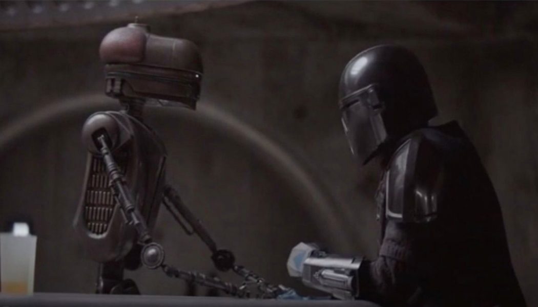 Mark Hamill Has a Secret Cameo in The Mandalorian as a Cantina Droid