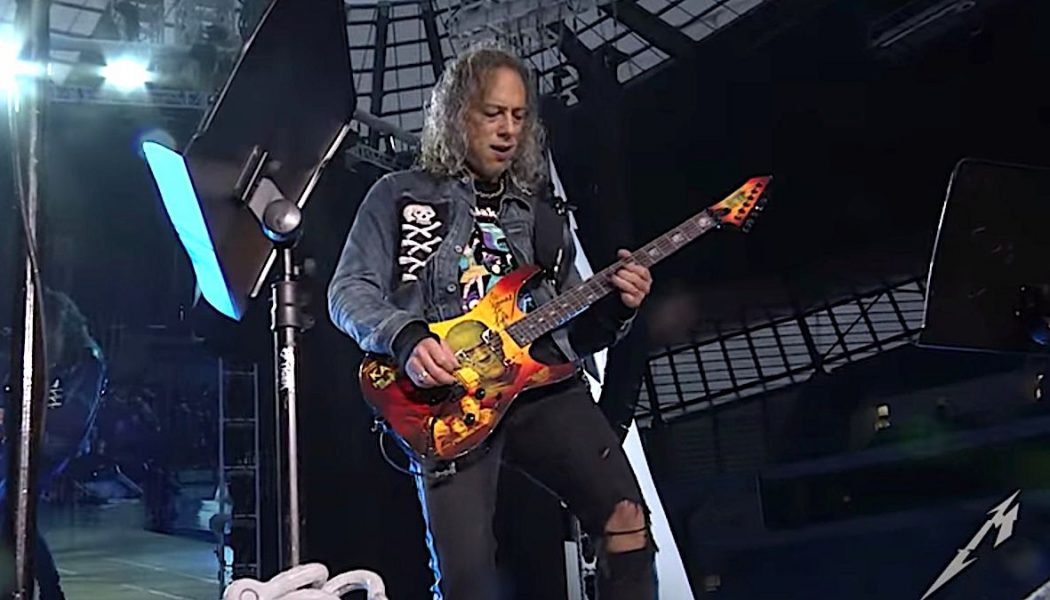 #MetallicaMondays: Watch Metallica’s Rain-Soaked 2019 Manchester Show