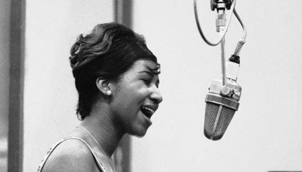 Previously Unheard Version of Aretha Franklin’s “Never Gonna Break My Faith” Released for Juneteenth: Stream