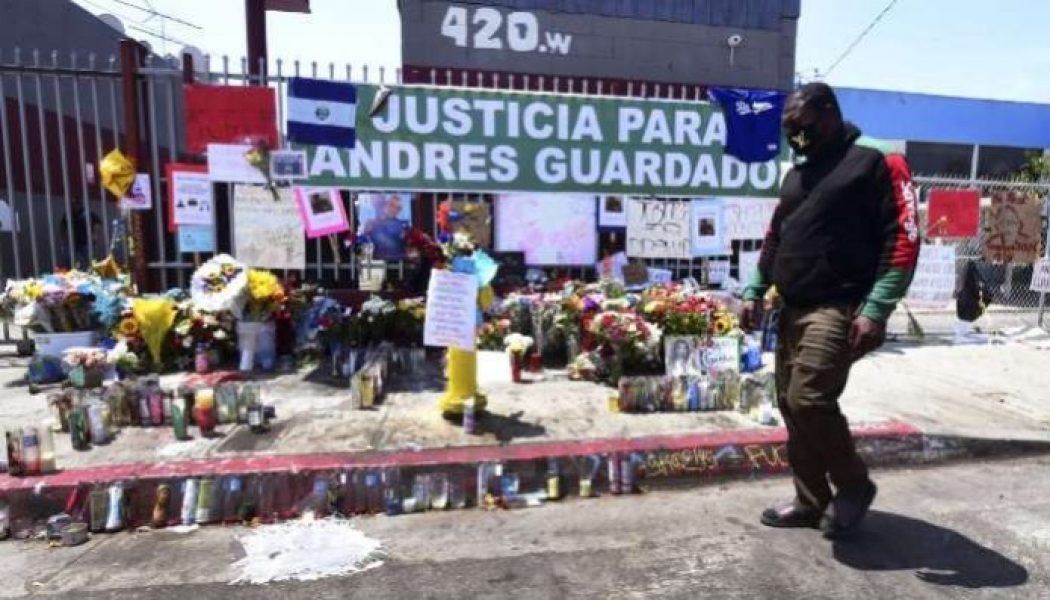 Probe demanded over Latino police shooting death in Los Angeles