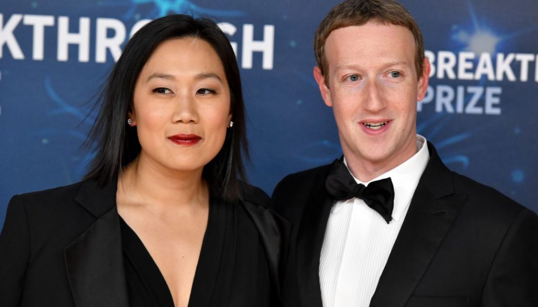 Scientists funded by Chan Zuckerberg Initiative urge Facebook CEO to curb misinformation