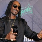 Snoop Dogg Recalls Visiting The Notorious B.I.G. After 2Pac Was Killed [Video]