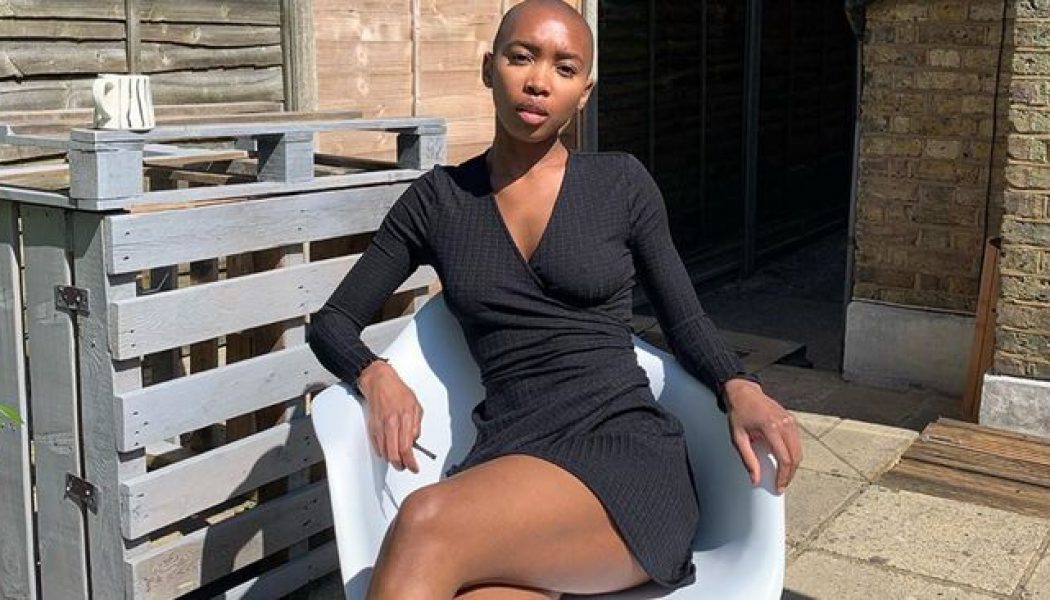 There Are 518 Dresses on Topshop Right Now—Here Are the 20 We Want to Buy