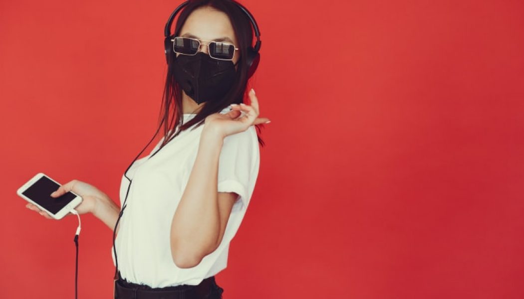 This Music Tech Startup Lets Fans Invest in Artists and Reap Returns from Their Streaming Income