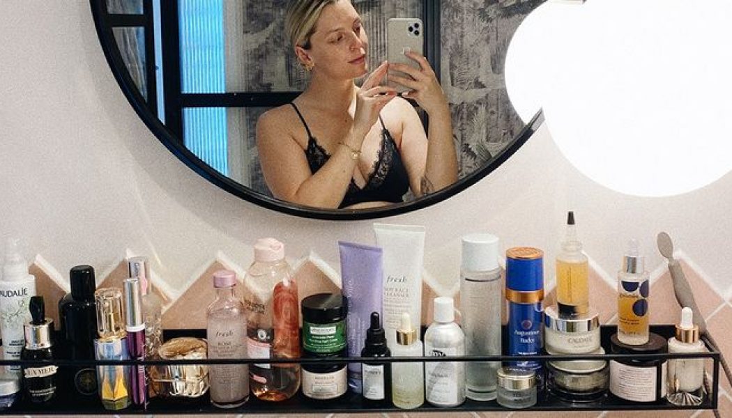 12 Beauty Insiders Just Gave Me a Tour of Their Bathroom Cupboards