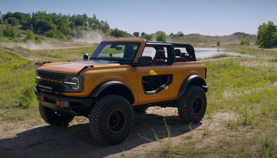2021 Ford Bronco Sasquatch Package Explained: Yes, You Can Get 35-Inch Tires on the Base Bronco