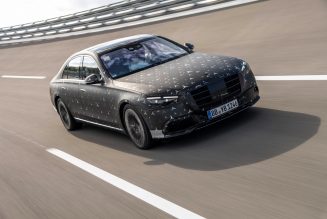 2021 Mercedes-Benz S-Class’s Rear Frontal Airbags Catch Your Head