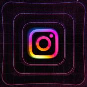 An Instagram bug showed a ‘camera on’ indicator for iOS 14 devices even when users weren’t taking photos