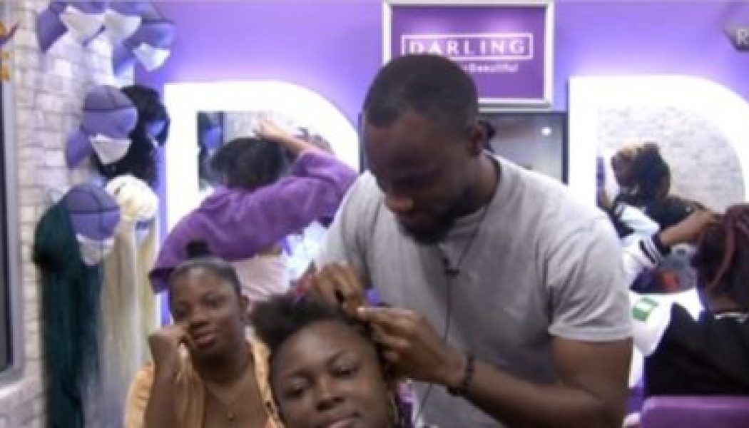 BBNaija: Nigerians gush as Prince weaves ka3na’s hair