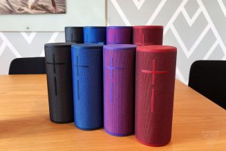 Beats Solo Pro with active noise cancellation are still $70 off at Amazon