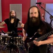DREAM THEATER’s JOHN PETRUCCI Says It Was ‘Very Cathartic’ To Play Music With MIKE PORTNOY Again