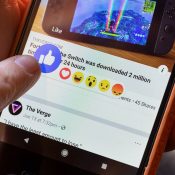 Facebook reportedly considering ban on political ads before election