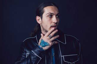 Grabbitz Signs With Managers Adam LaRue and Shawn Dailey