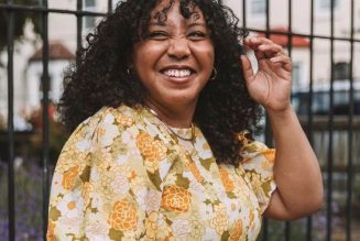 I See These Floral Dresses Every Time I Log On to Instagram